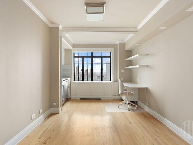 Apartment for rent in Arverne, New York