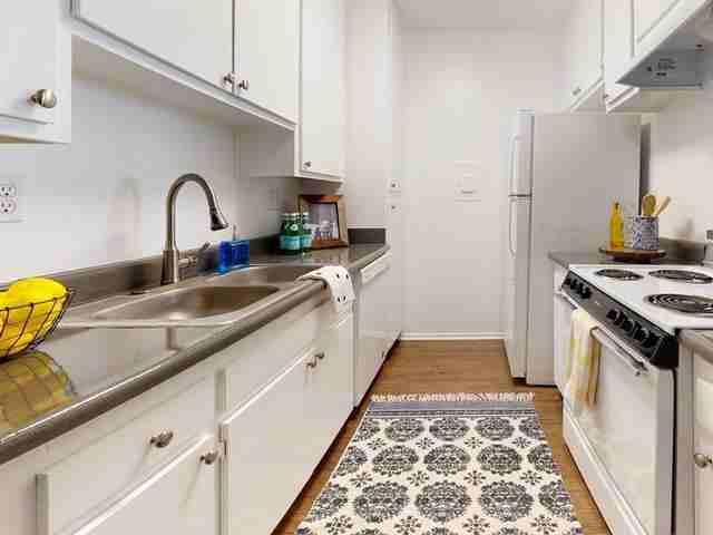 Apartment for rent in Costa Mesa, California