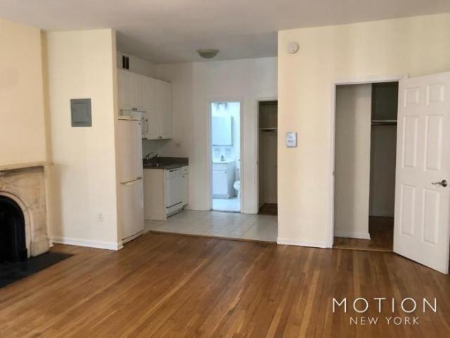 Apartment for rent in Arverne, New York