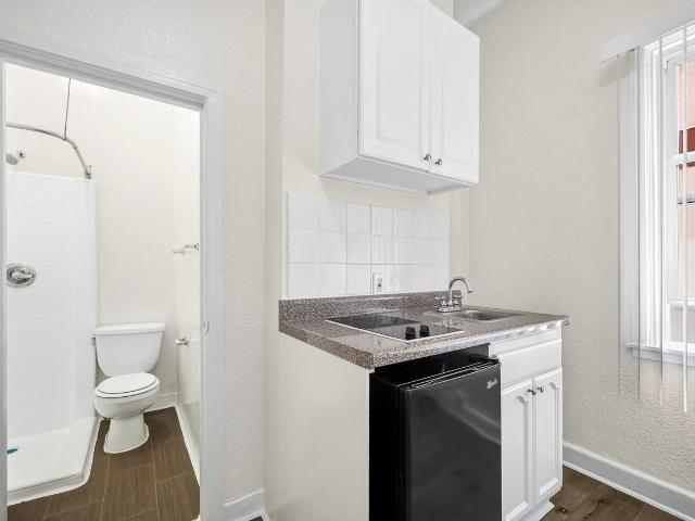 Apartment for rent in Canoga Park, California