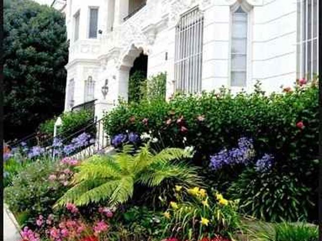 Apartment for rent in Santa Monica, California