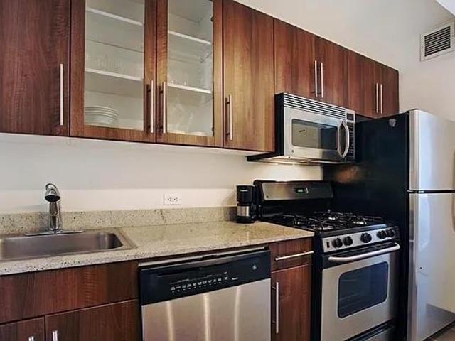 Apartment for rent in Arverne, New York