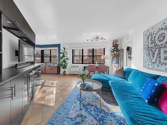 Apartment for rent in Arverne, New York