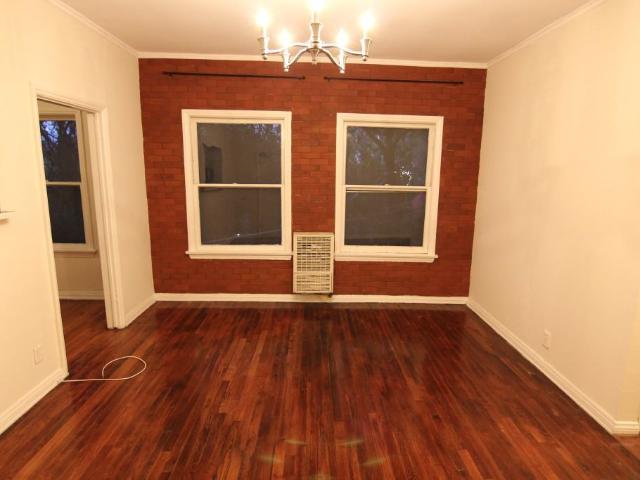 Apartment for rent in Canoga Park, California