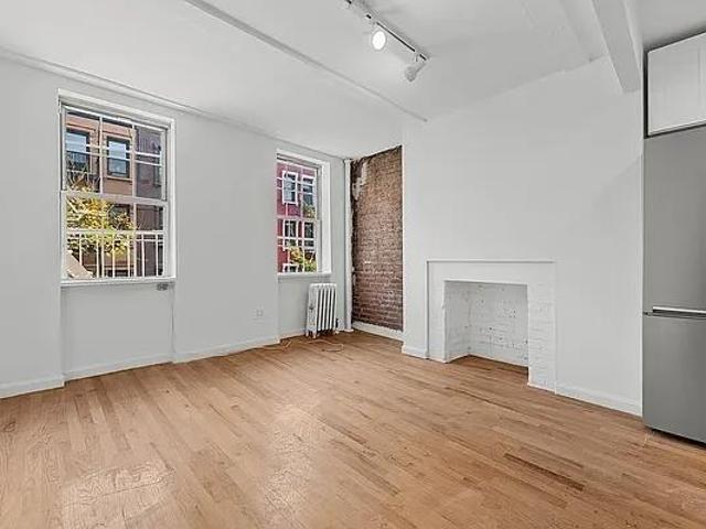 Apartment for rent in Arverne, New York