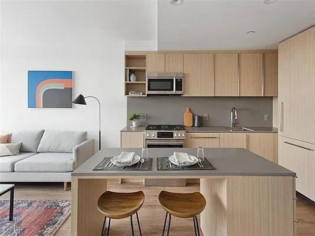 Apartment for rent in Arverne, New York