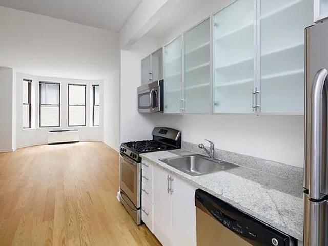 Apartment for rent in Arverne, New York