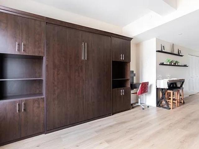 Apartment for rent in Arverne, New York