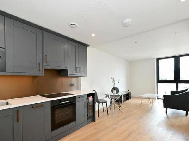 House for rent in Lyons, Greater London