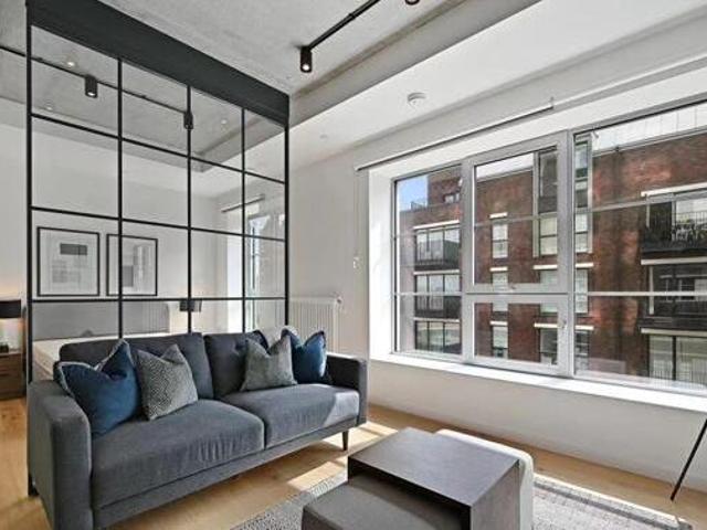 House for rent in Lyons, Greater London