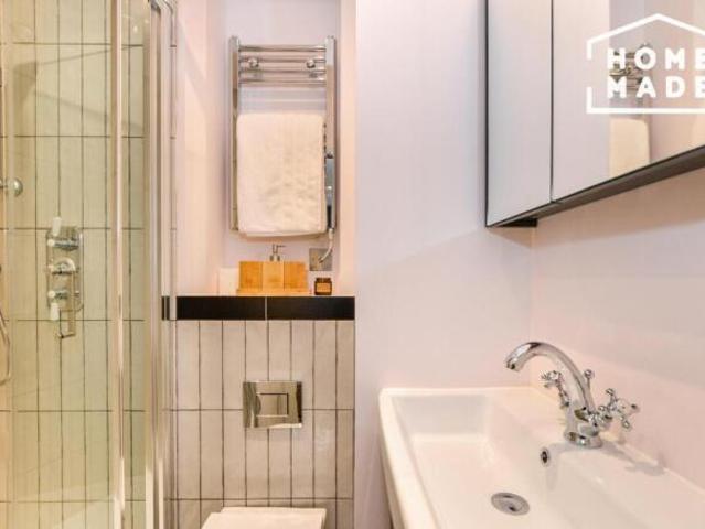 Apartment for rent in Strode, Devon