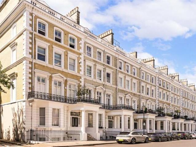 Apartment for rent in Cat Hill, England