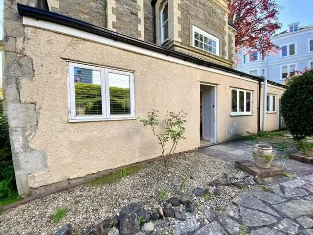 Apartment for rent in Feckenham, City Of Bristol