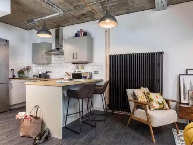Apartment for rent in Brentford, Greater London