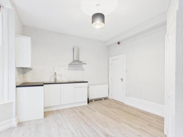 Apartment for rent in Beamhurst, Staffordshire