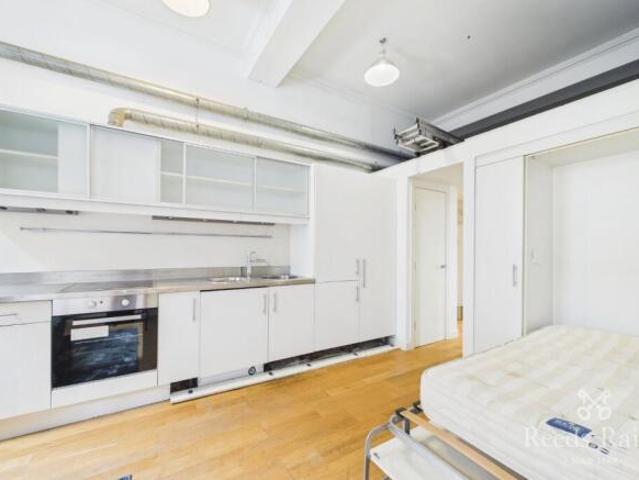 Apartment for rent in City Centre, Georgia