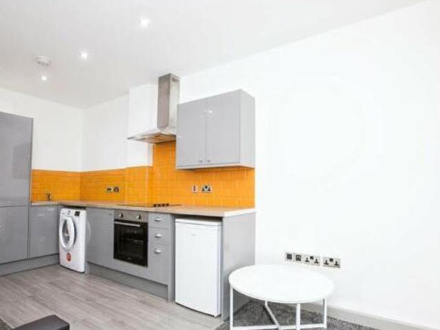 House for rent in Woolshops, Halifax