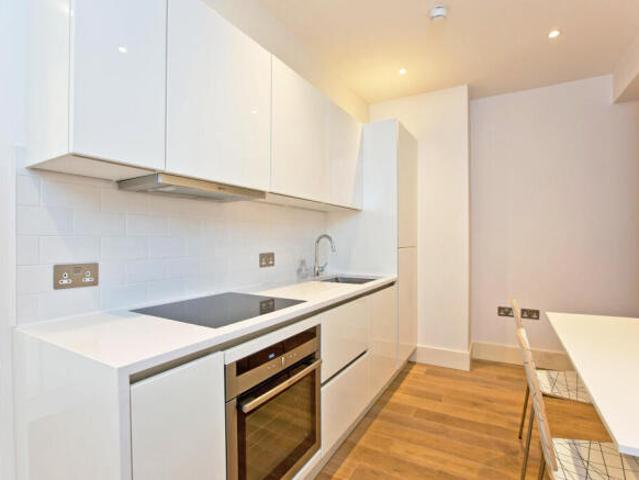 Apartment for rent in Hampstead, Greater London