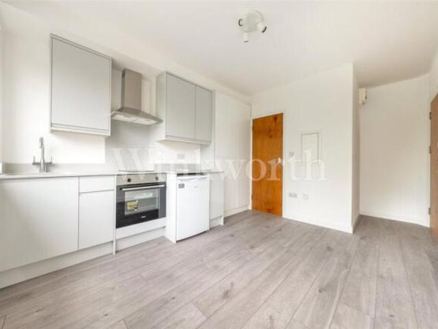 Apartment for rent in Cat Hill