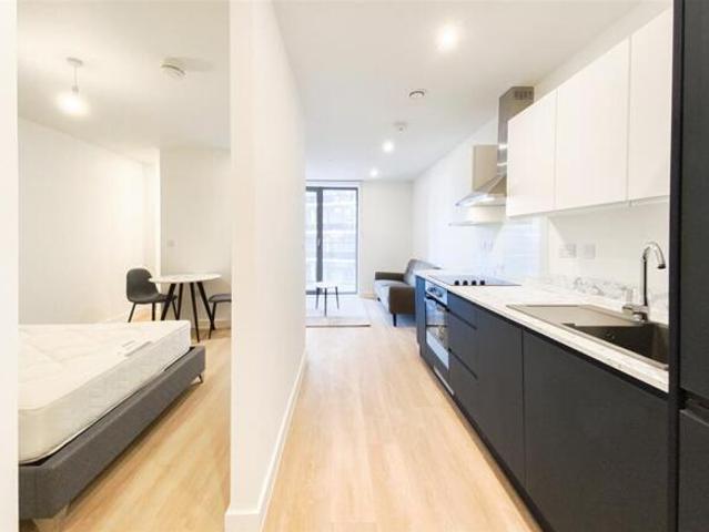 Apartment for rent in Eastleigh, Helford
