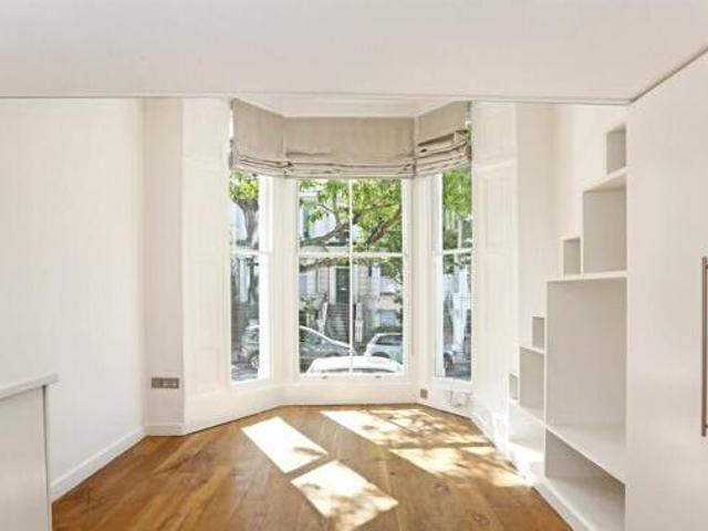 House for rent in Lyons, Greater London