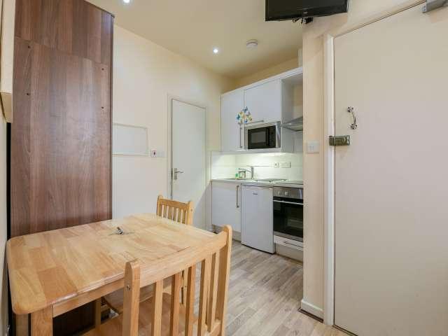 Studio for rent in London Borough of Barnet, Greater London