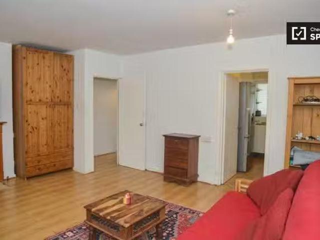 Apartment for rent in Dartmouth Park, Greater London