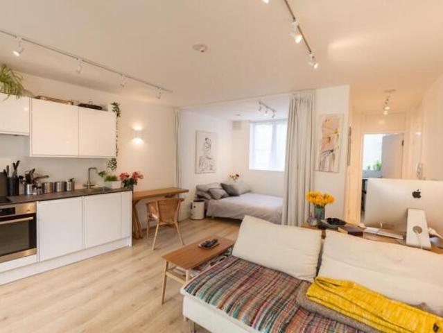 Apartment for rent in Cornwall