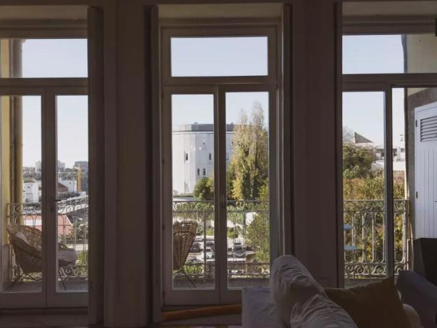 Estúdio alugar em Conjunto Urbano da Ribeira, Porto