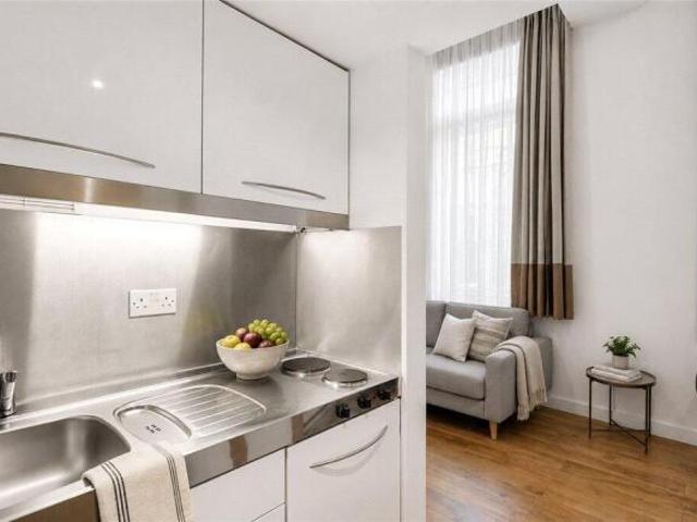 Apartment for rent in Chelsea, Greater London
