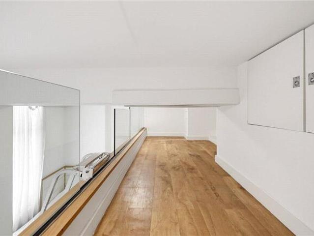 Apartment for rent in Chelsea, Greater London