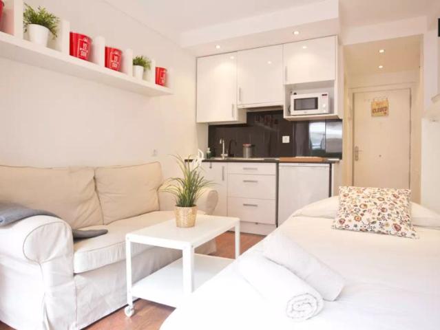 Estudio en alquiler en Salamanca, Madrid