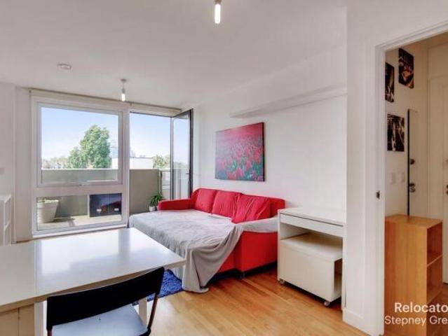 Apartment for rent in South Lane, West Yorkshire