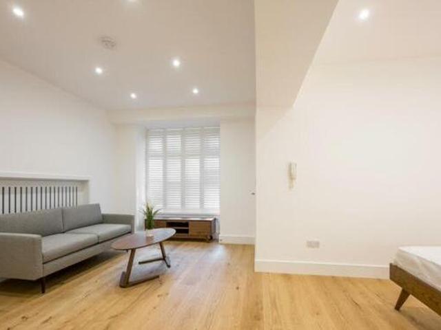 House for rent in Lyons, Greater London