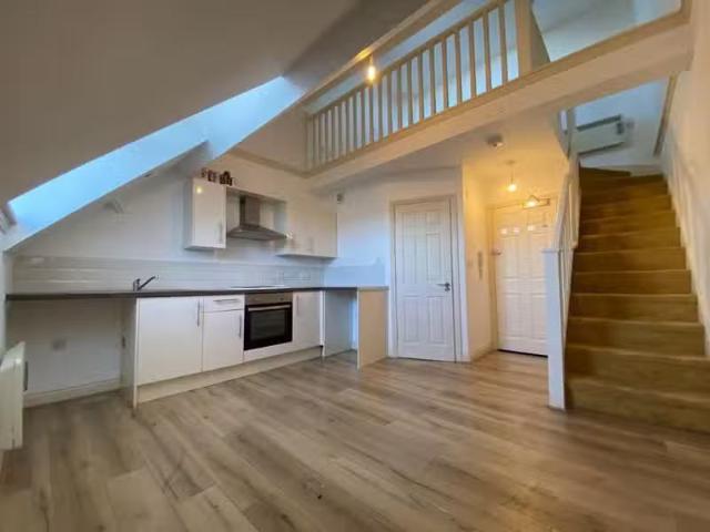Apartment for rent in Calderstones