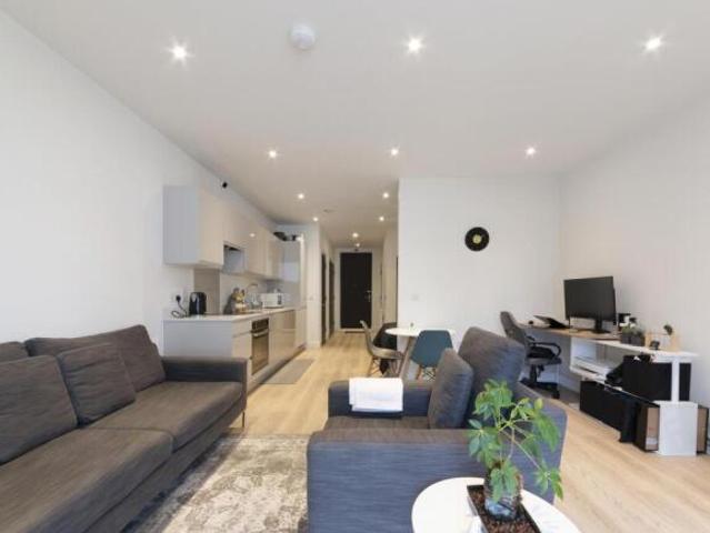 Apartment for rent in Aberfeldy Village, Blackwall