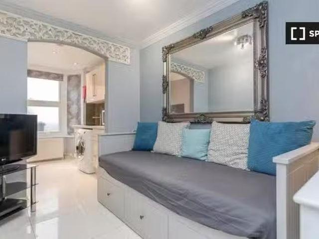 Apartment for rent in North Watford, Hertfordshire
