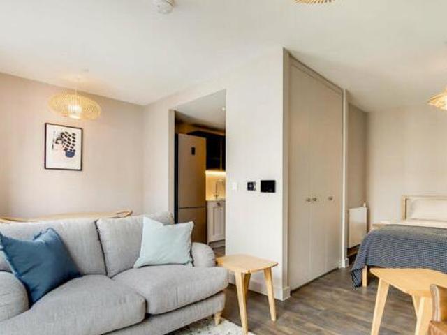House for rent in Wembley, Greater London