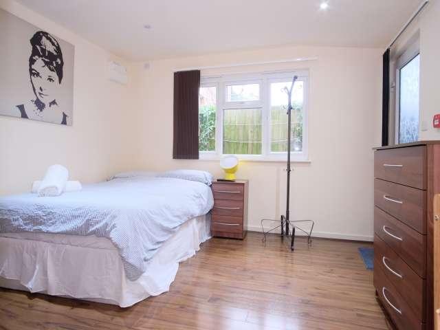 Studio for rent in London Borough of Brent, Greater London