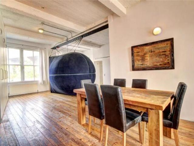 Apartment for sale in Newcastle Upon Tyne