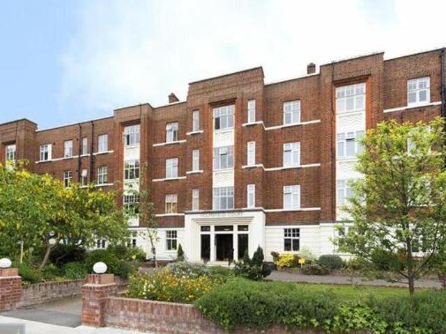 House for sale in City of London, Greater London