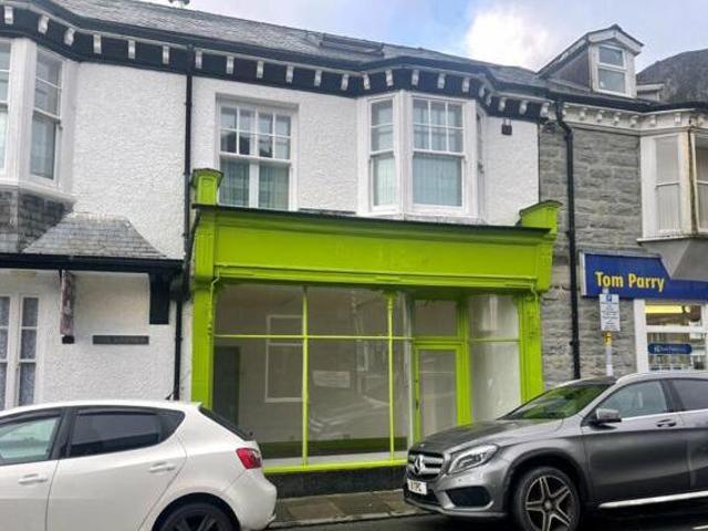 House for sale in Maen-offeren, Blaenau Ffestiniog