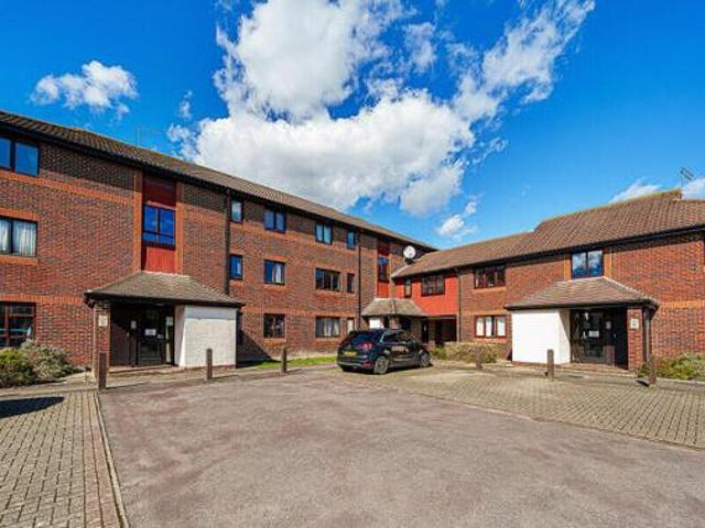 House for sale in Berrick Salome, Oxfordshire
