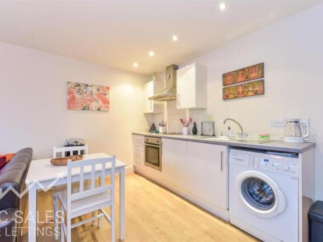 Apartment for sale in City Centre, South Yorkshire