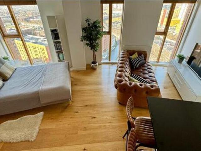 House for sale in Holbeck, West Yorkshire