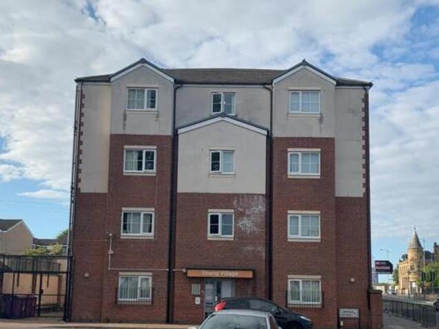 House for sale in Calderstones