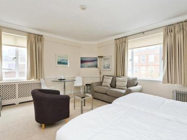 House for sale in City of London, Greater London