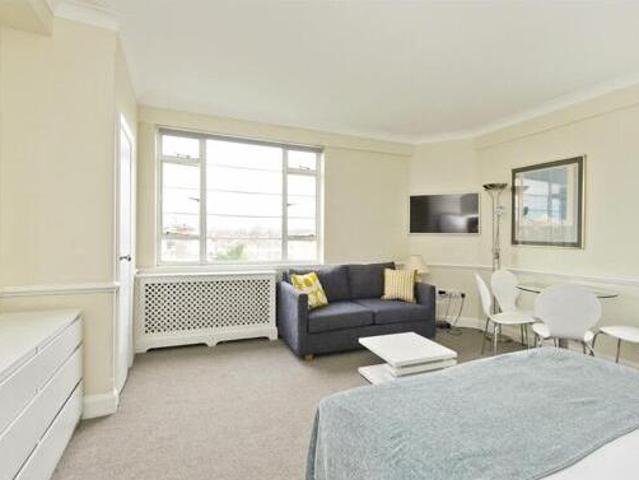 House for sale in City of London, Greater London