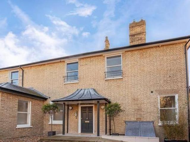 House for sale in Cambridgeshire