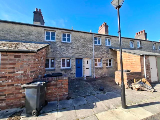 Apartment for sale in Swindon